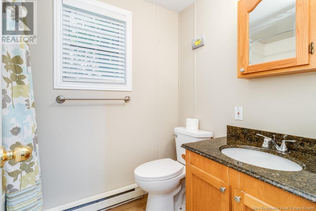 14 Macintosh Street, Fredericton, New Brunswick  E3C 1L8 - Photo 15 - NB120515
