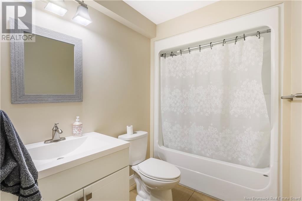 855 Smythe Street, Fredericton, New Brunswick  E3B 3G8 - Photo 41 - NB120568