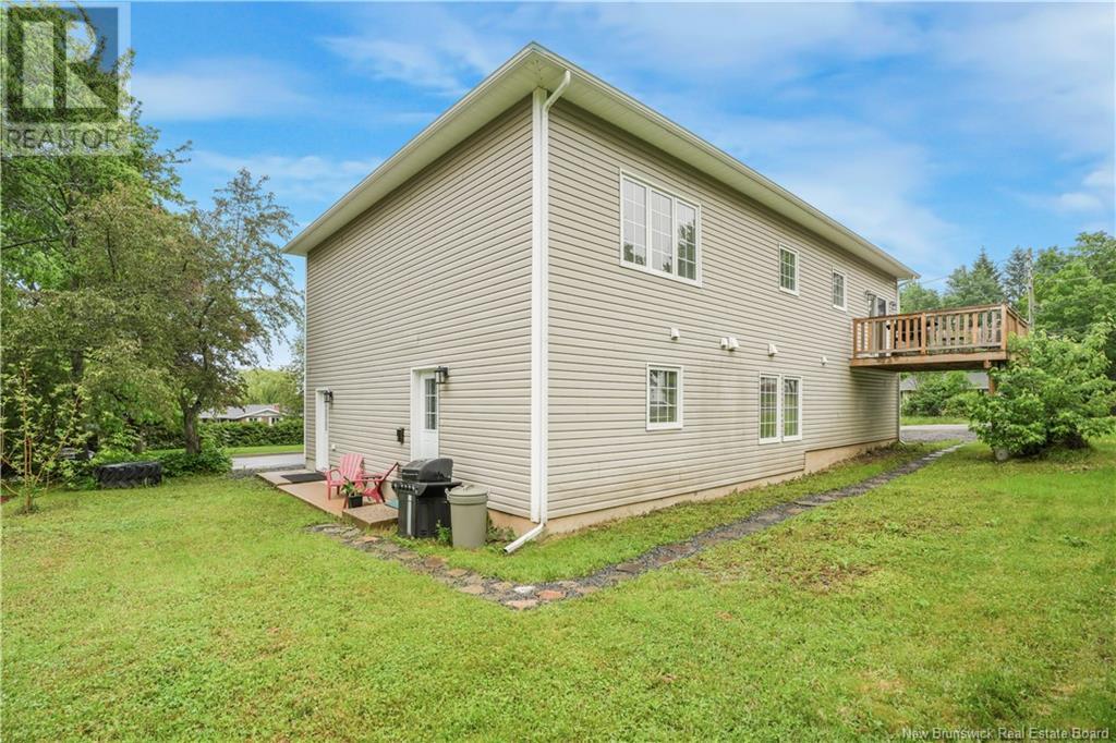 855 Smythe Street, Fredericton, New Brunswick  E3B 3G8 - Photo 46 - NB120568