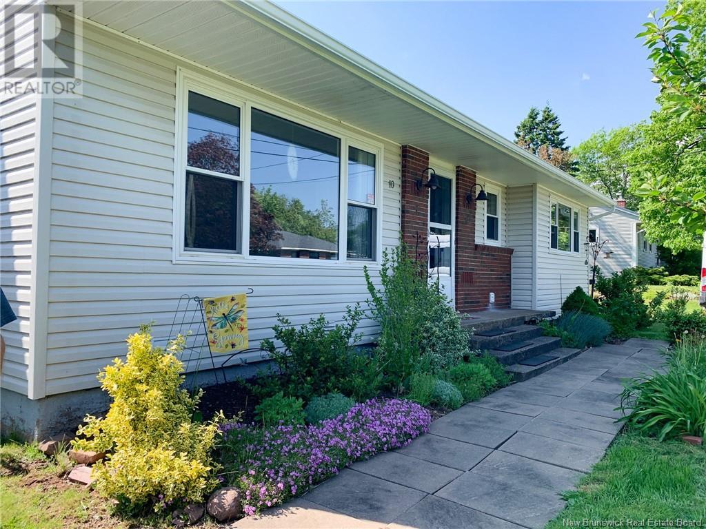 10 Devon Avenue, Sackville, New Brunswick
