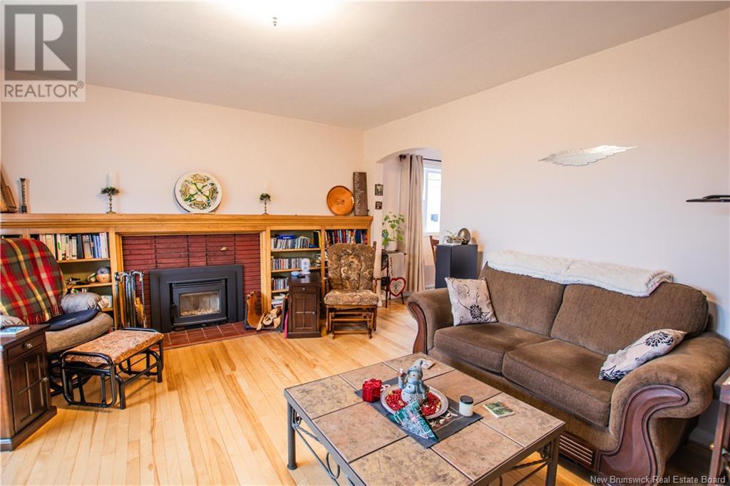 10 Devon Avenue, Sackville, New Brunswick  E4L 3W2 - Photo 7 - NB120641