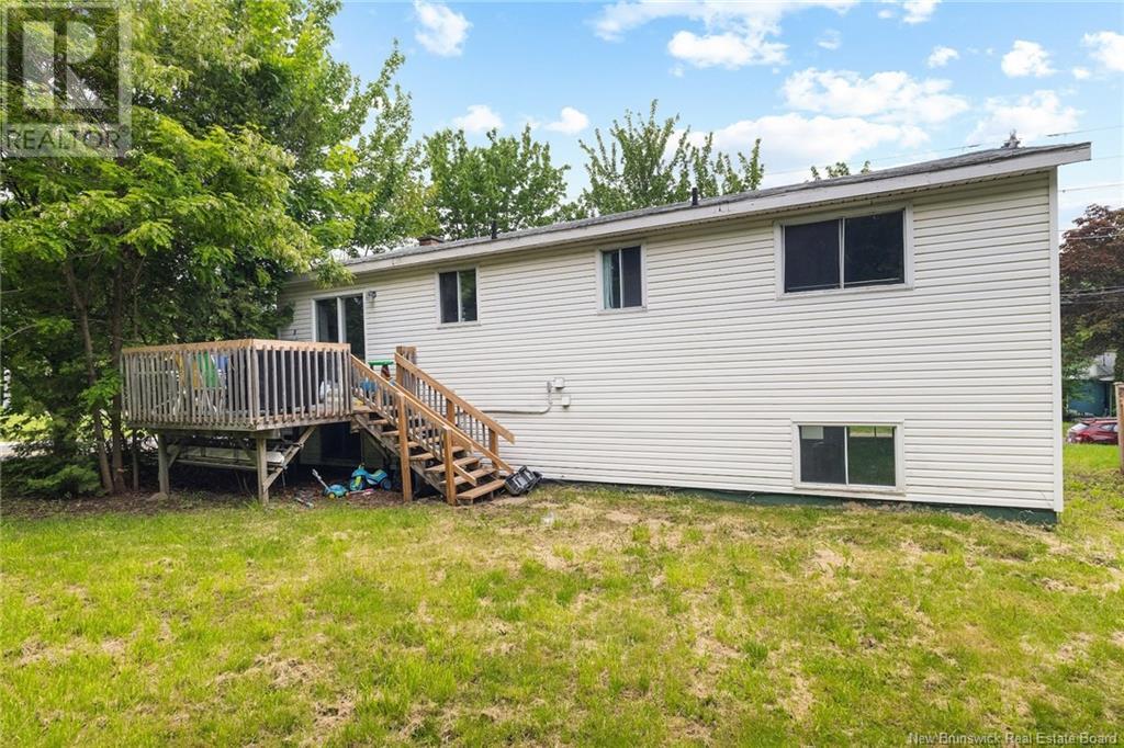 102 Montgomery Street, Fredericton, New Brunswick  E3B 2X1 - Photo 43 - NB120441