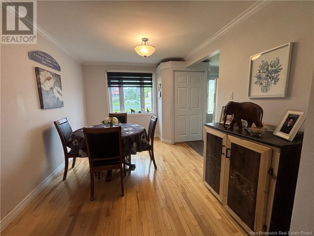 529 Rue Principale, Pointe-Verte, New Brunswick  E8J 3A2 - Photo 42 - NB120238