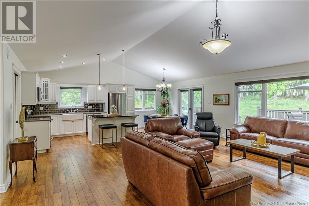 26 Robert Ross Boulevard, Hampton, New Brunswick  E5N 0G2 - Photo 5 - NB120367