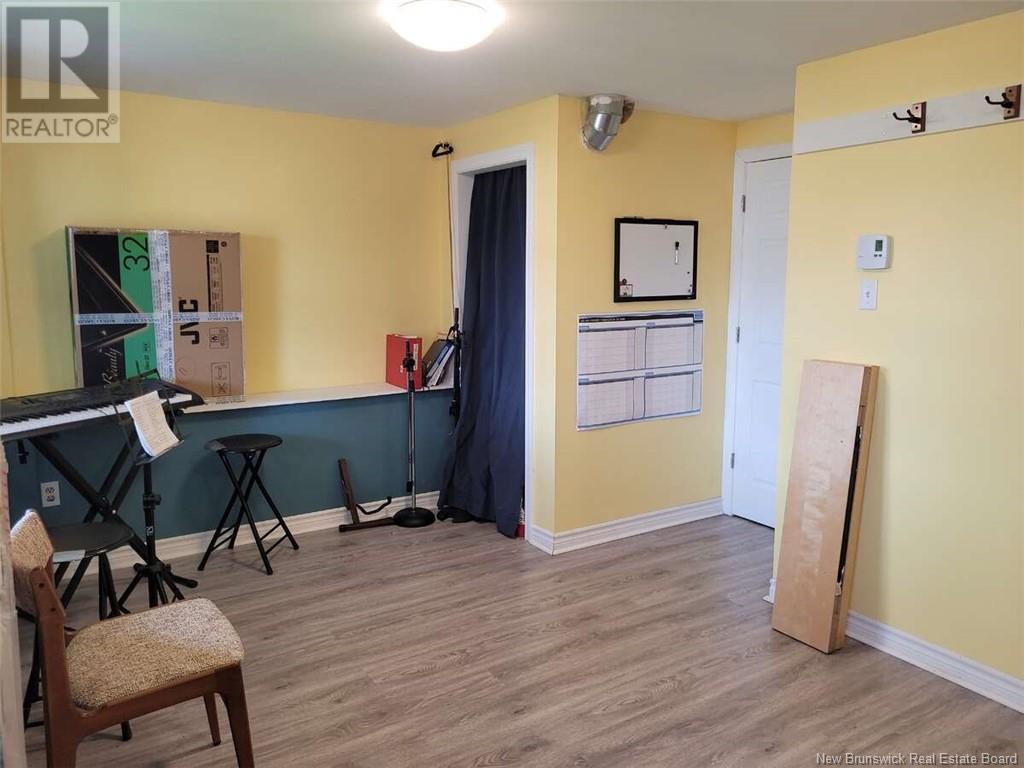 12 Harding Street, Saint John, New Brunswick  E2L 1T6 - Photo 34 - NB120733