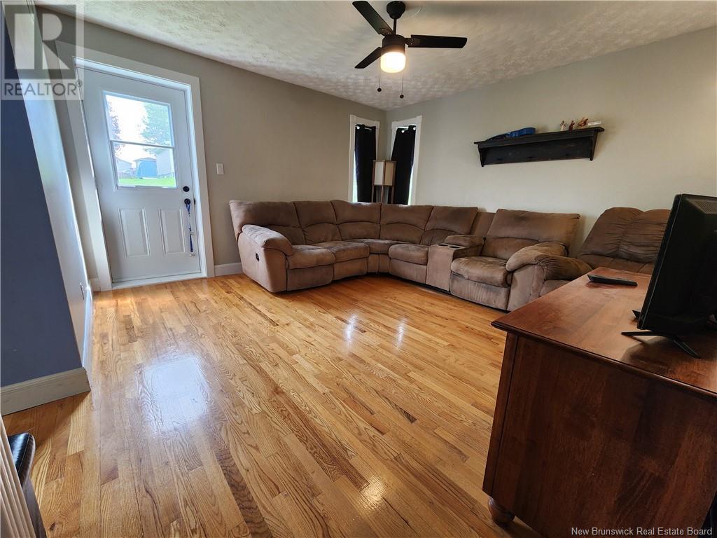 315 Bernier Street, Grand Falls, New Brunswick  E3Y 1E2 - Photo 12 - NB120695