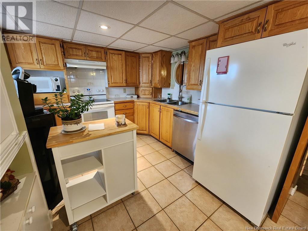 315 Bernier Street, Grand Falls, New Brunswick  E3Y 1E2 - Photo 38 - NB120695