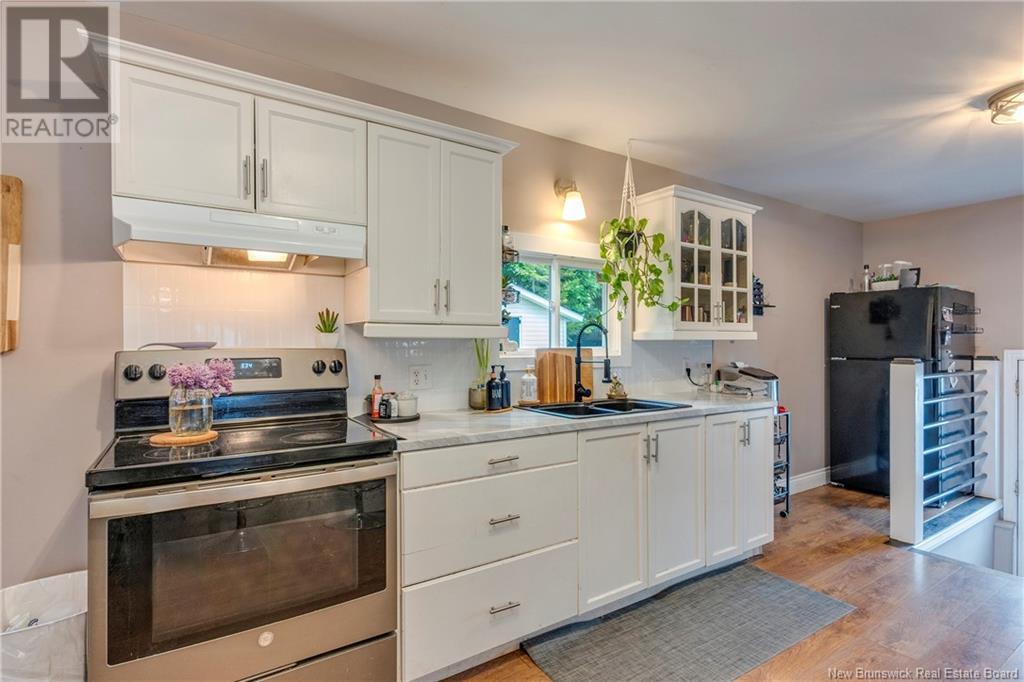14 Currie Avenue, Saint John, New Brunswick  E2K 3A6 - Photo 3 - NB120359