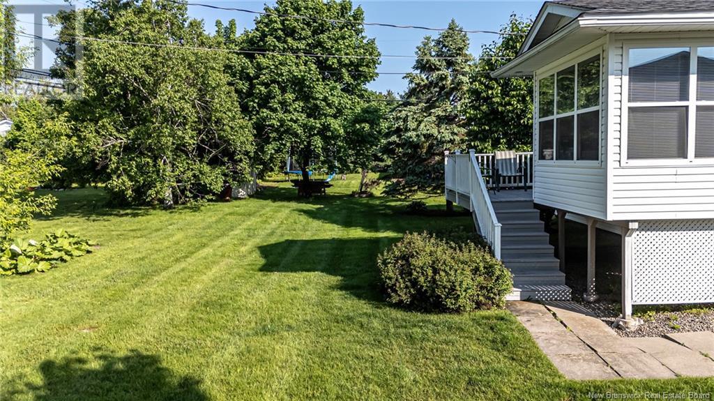 37 Oliver Crescent, New Maryland, New Brunswick  E3C 1E4 - Photo 2 - NB120659