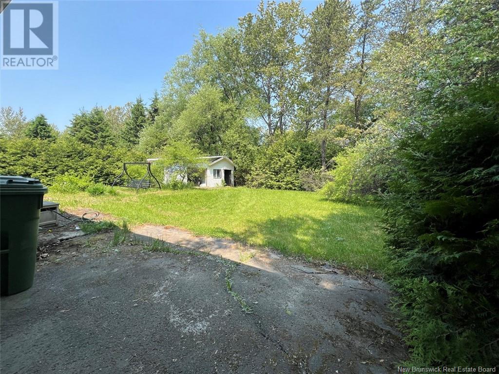 10 Labrie Street, Saint-Quentin, New Brunswick  E8A 1S1 - Photo 29 - NB120554