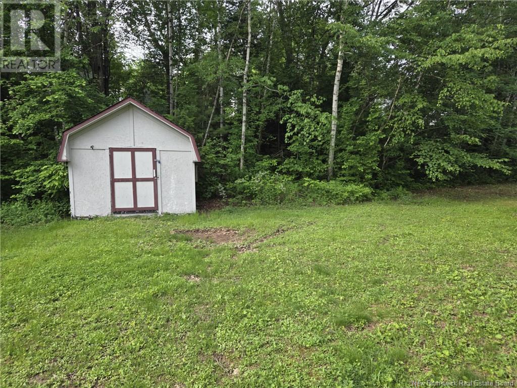 318 Governor Lane, Fredericton, New Brunswick  E3B 7K9 - Photo 15 - NB120693