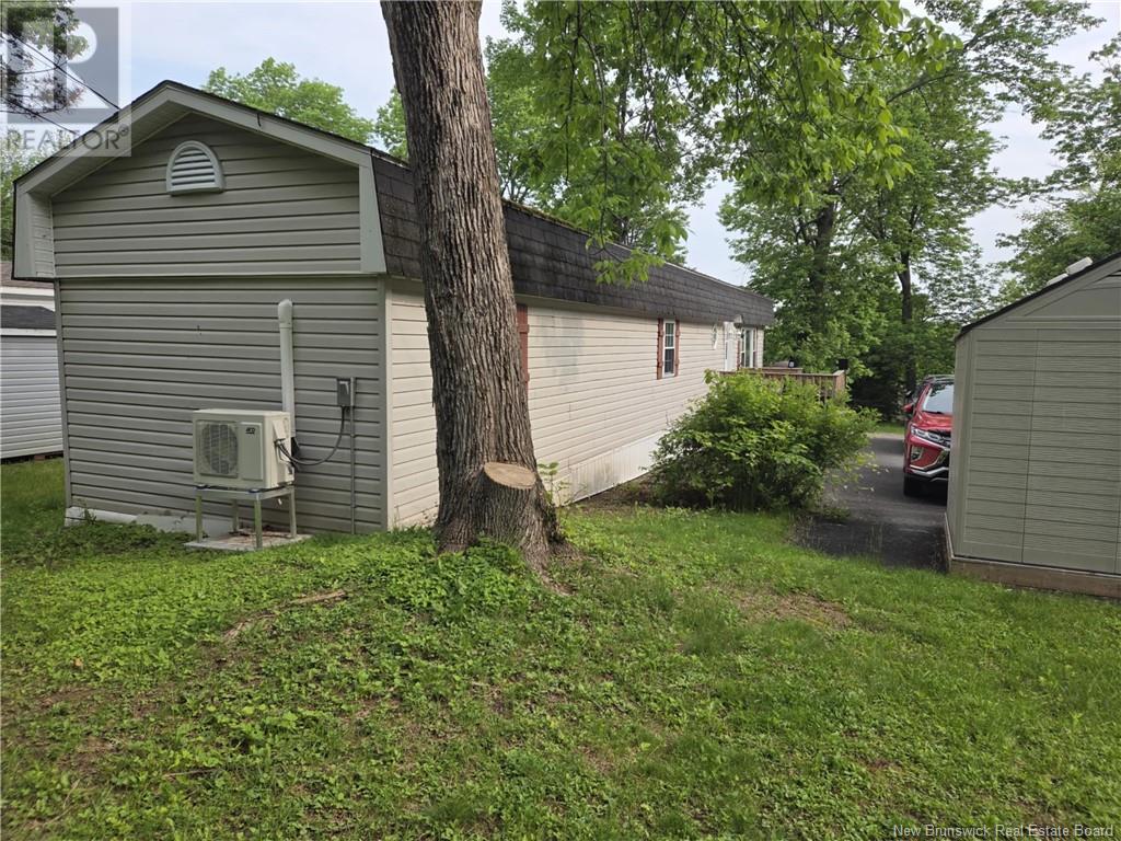 318 Governor Lane, Fredericton, New Brunswick  E3B 7K9 - Photo 16 - NB120693
