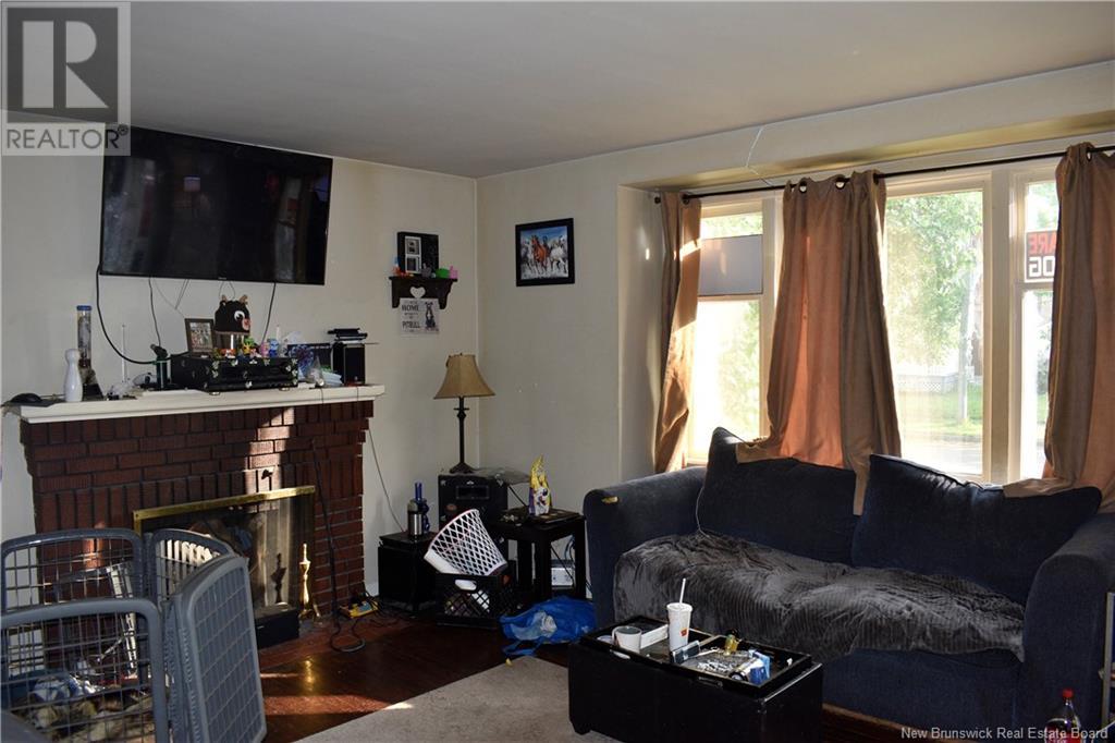 11 Friel Street, Moncton, New Brunswick  E1C 7M4 - Photo 4 - NB120736