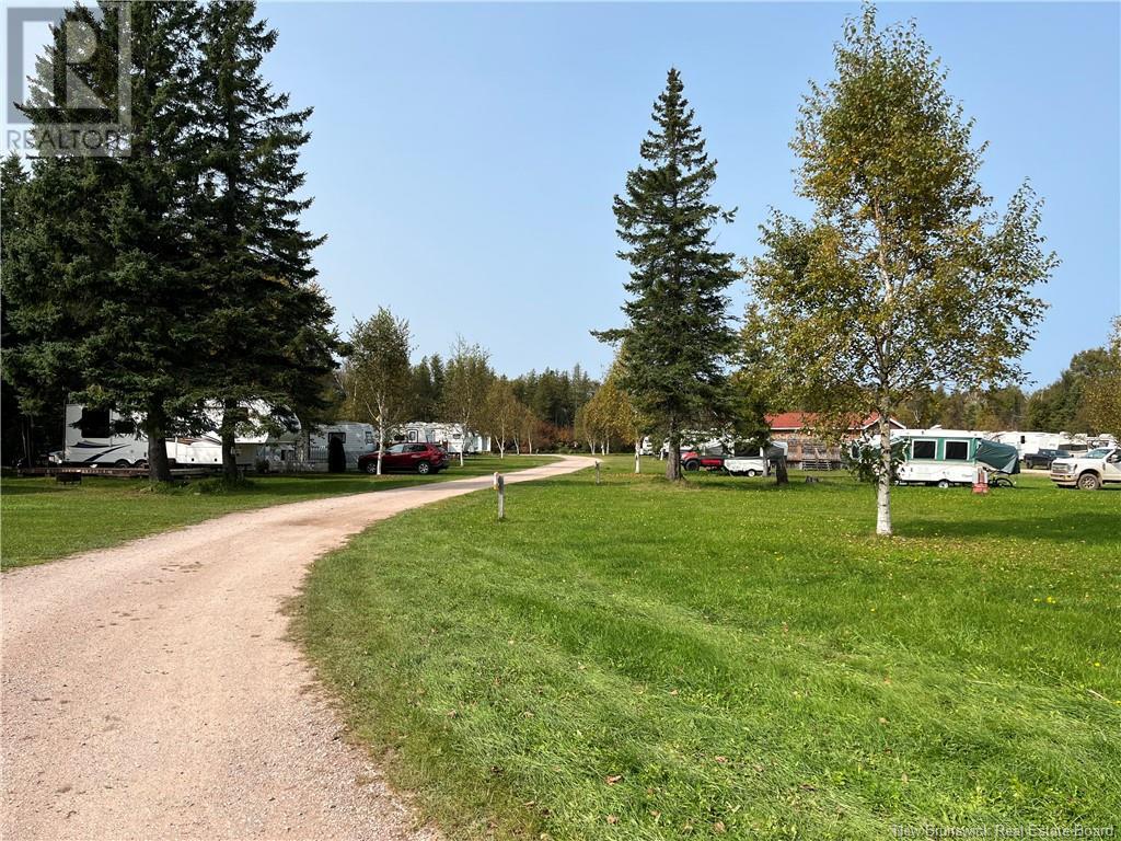 115 Rue Principale, Pointe-Verte, New Brunswick  E8J 2Z8 - Photo 2 - NB120768