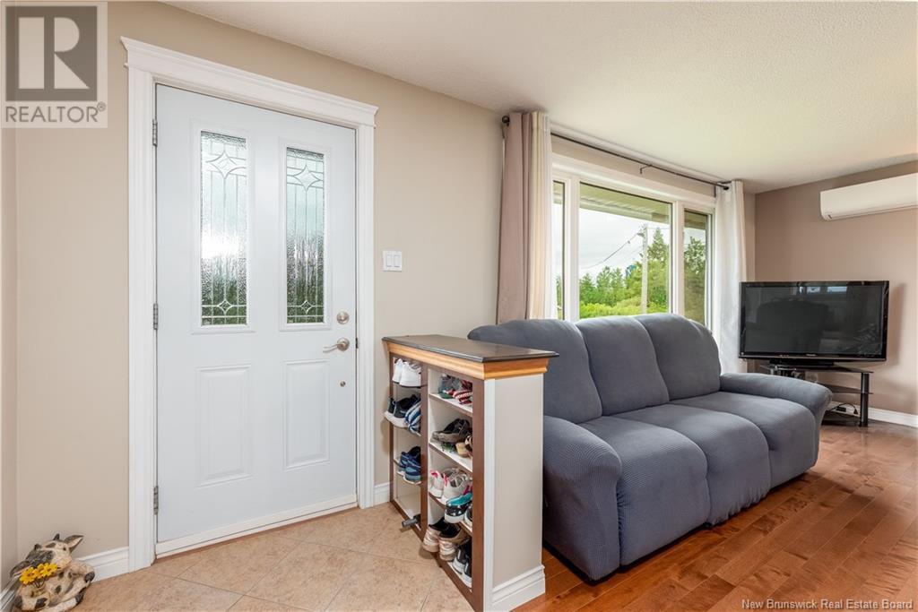 2929 Route 134, Shediac Cape, New Brunswick  E4P 3E8 - Photo 3 - NB120756