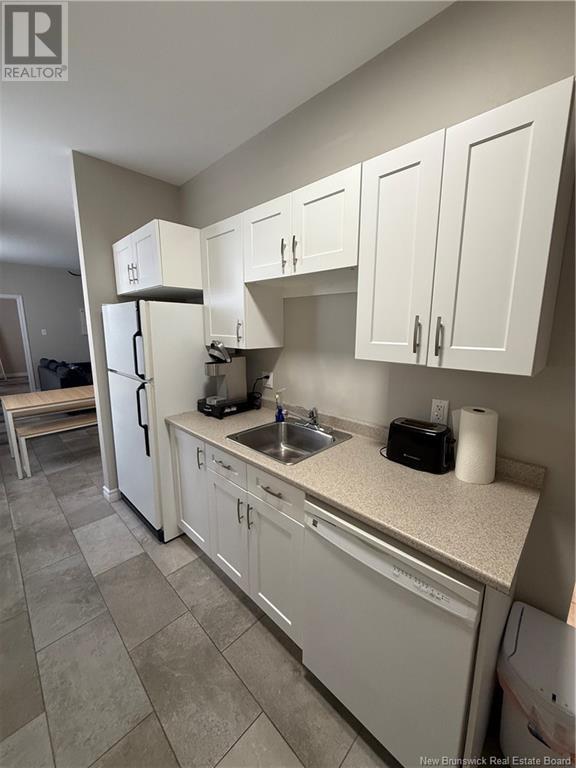 63 Union Street Unit# 2-2, Saint John, New Brunswick  E2L 1A2 - Photo 11 - NB120774