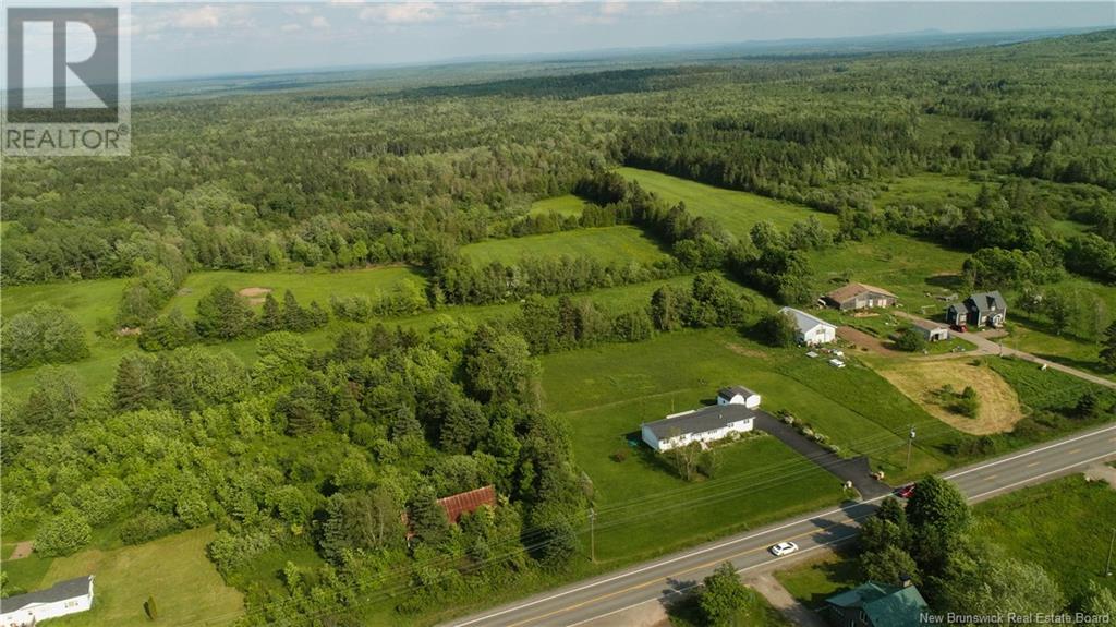 2361 Route 3, Harvey, New Brunswick  E6K 3W9 - Photo 4 - NB120691