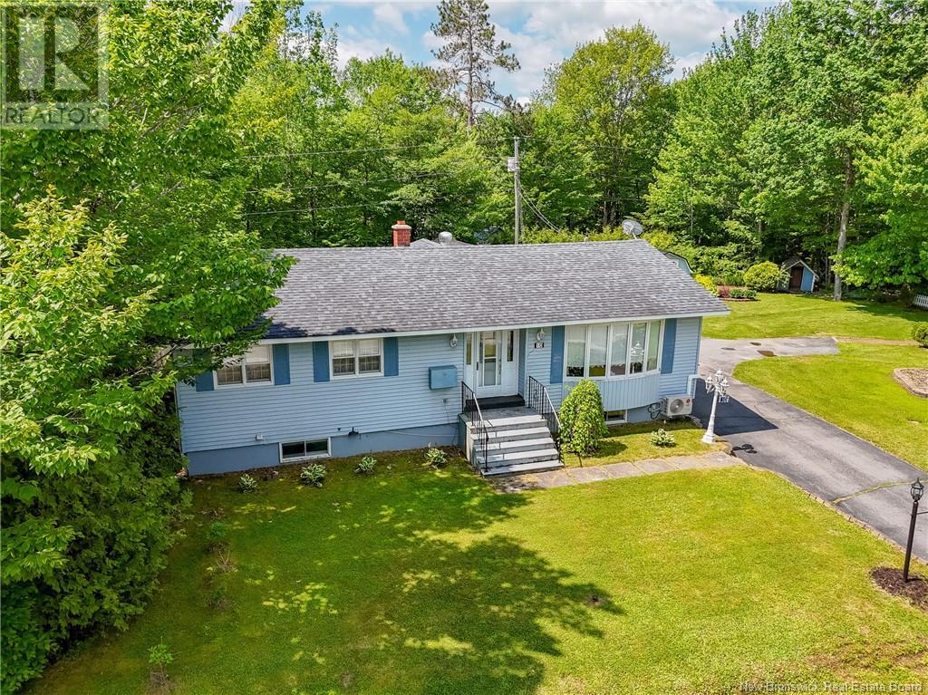 10 St. Croix Street, Mcadam, New Brunswick  E6J 1E1 - Photo 4 - NB120787