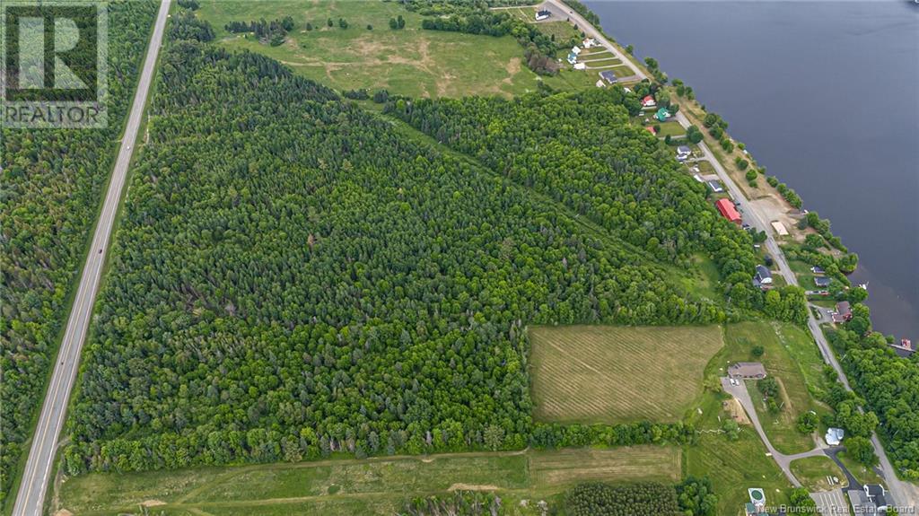 519-531 Otis Drive, Nackawic, New Brunswick  E6G 1H6 - Photo 10 - NB120833