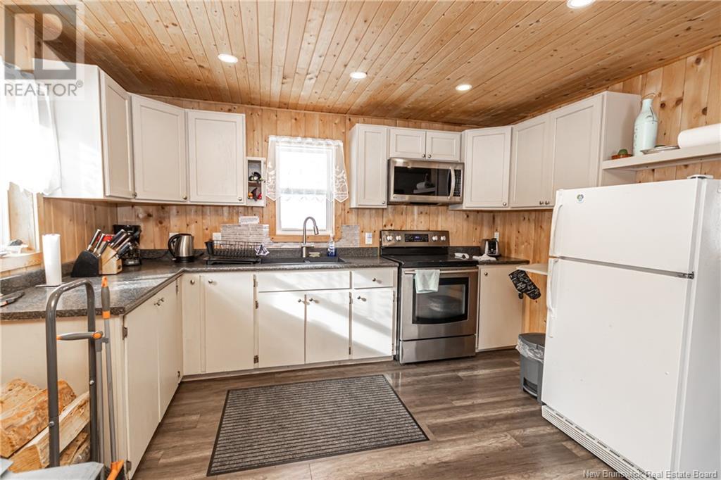 519-531 Otis Drive, Nackawic, New Brunswick  E6G 1H6 - Photo 39 - NB120833