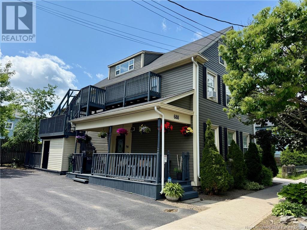688 George Street, Fredericton, New Brunswick