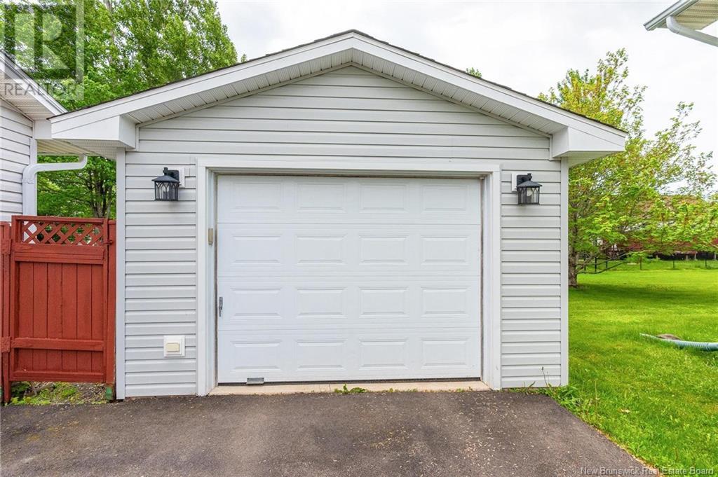 180 Shannon Drive, Moncton, New Brunswick  E1G 2G6 - Photo 44 - NB119394