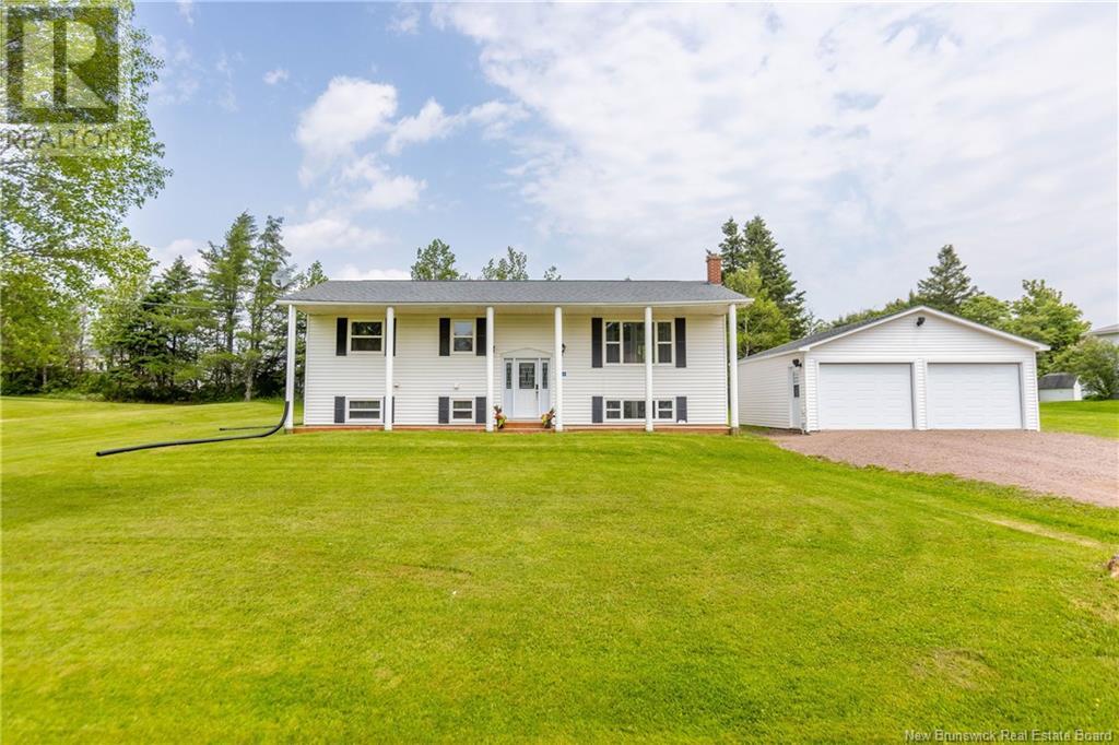 14 Marshview Drive, Sackville, New Brunswick
