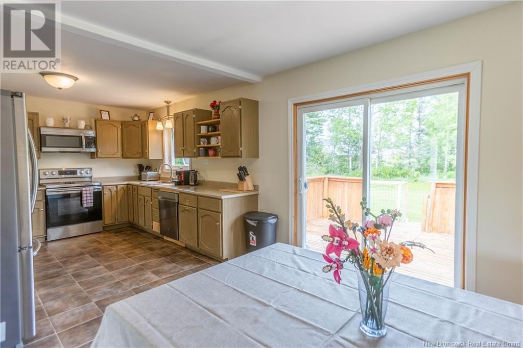 14 Marshview Drive, Sackville, New Brunswick  E4L 3B3 - Photo 11 - NB120652