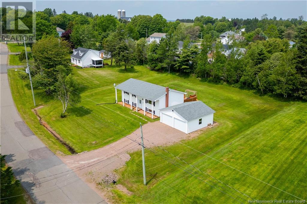 14 Marshview Drive, Sackville, New Brunswick  E4L 3B3 - Photo 3 - NB120652