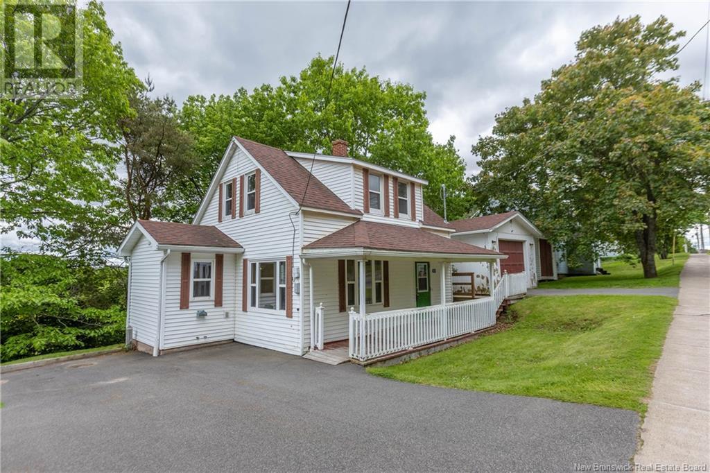 181 Main Street, Sackville, New Brunswick  E4L 4B3 - Photo 2 - NB120621