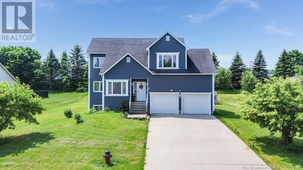 16 Howe Crescent, Oromocto, New Brunswick