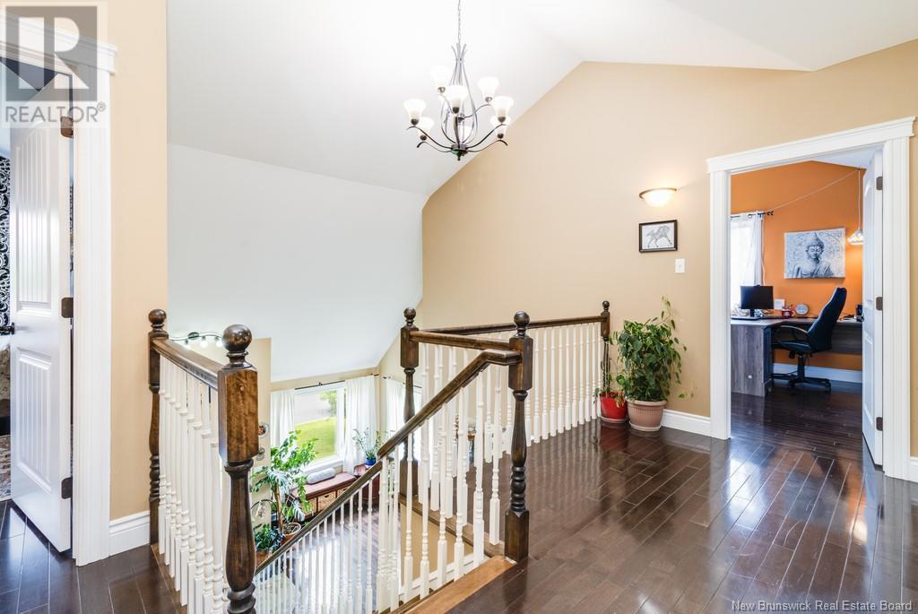16 Howe Crescent, Oromocto, New Brunswick  E2V 4M5 - Photo 25 - NB120663