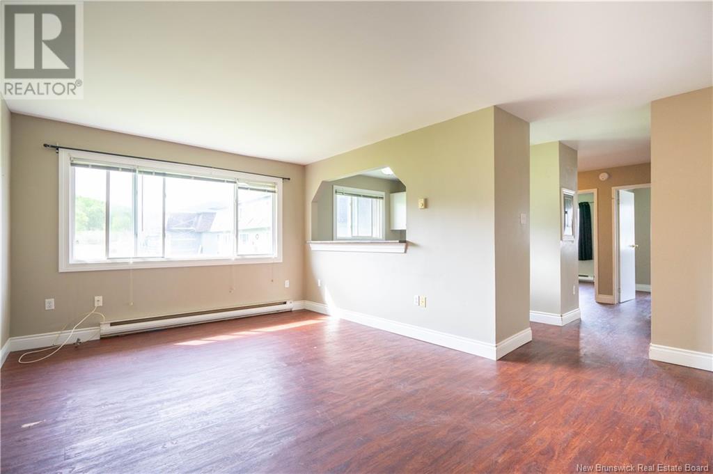 125 Coldbrook Crescent Unit# 8, Saint John, New Brunswick  E2J 3Z3 - Photo 2 - NB120818