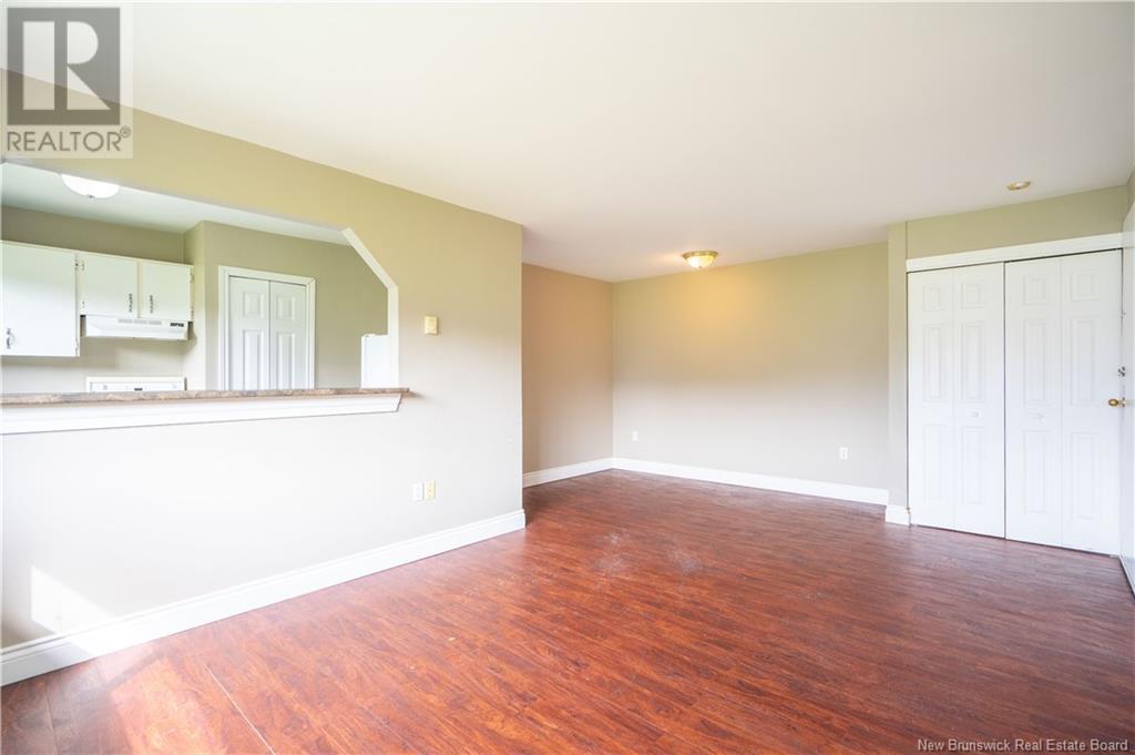 125 Coldbrook Crescent Unit# 8, Saint John, New Brunswick  E2J 3Z3 - Photo 3 - NB120818