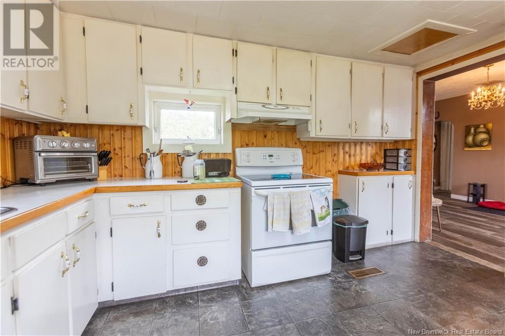74 Crossman Road, Sackville, New Brunswick  E4L 3V7 - Photo 6 - NB120839