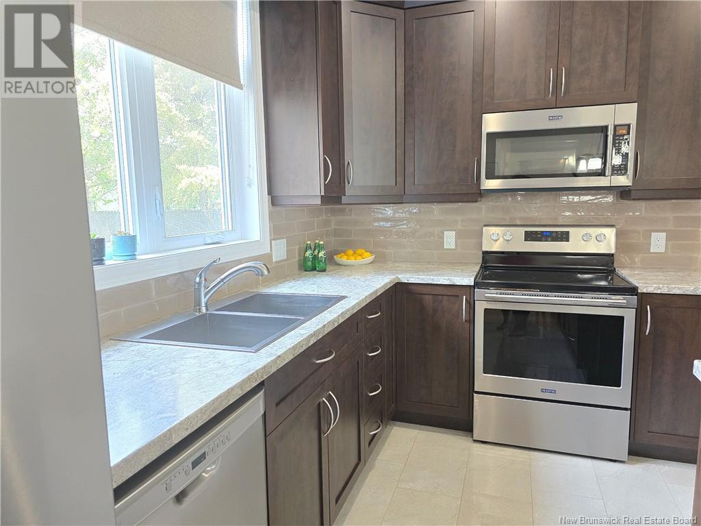 278 Principale, Pointe-Verte, New Brunswick  E8J 2W8 - Photo 22 - NB120821