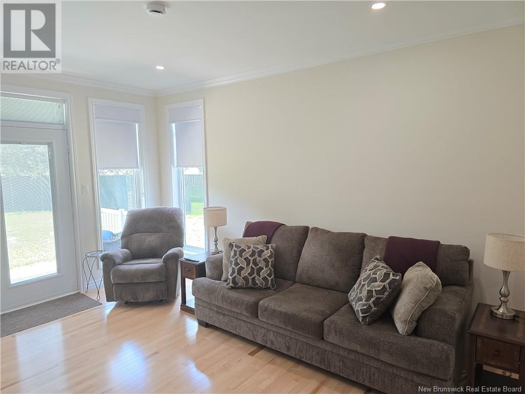 278 Principale, Pointe-Verte, New Brunswick  E8J 2W8 - Photo 32 - NB120821