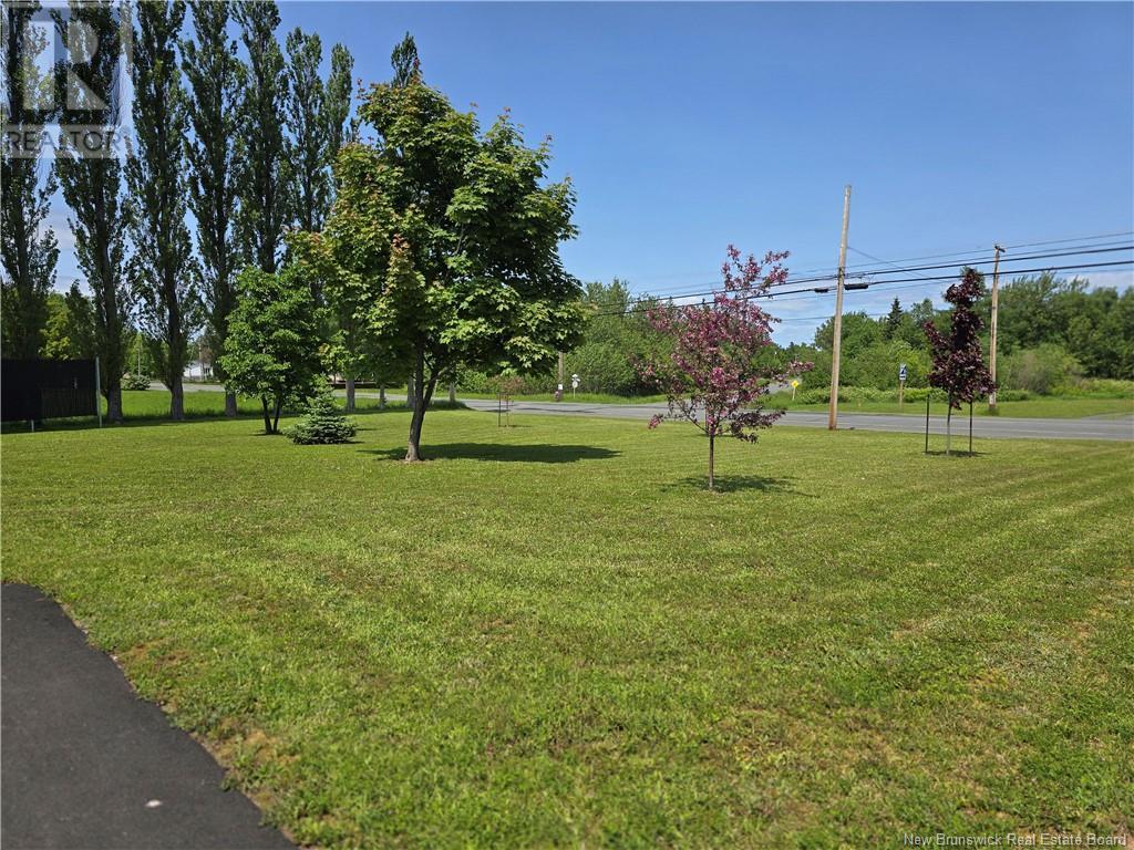 278 Principale, Pointe-Verte, New Brunswick  E8J 2W8 - Photo 6 - NB120821