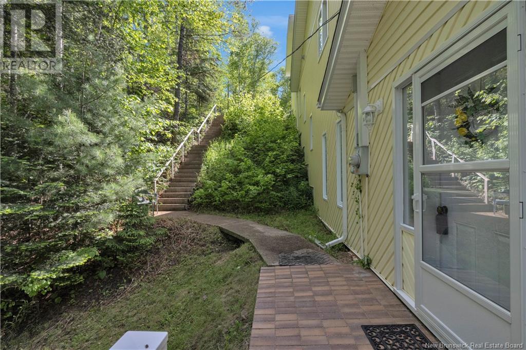 7415 Route 101, Wirral, New Brunswick  E5K 4E3 - Photo 37 - NB119307