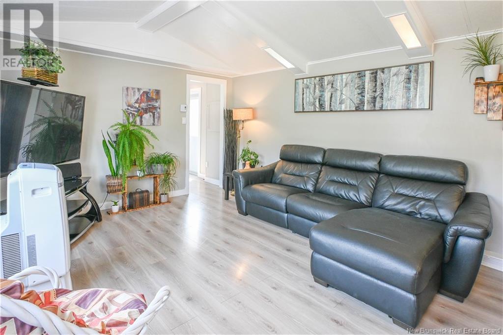 70 Rue Du Parc Street, Caraquet, New Brunswick  E1W 1A7 - Photo 14 - NB120870