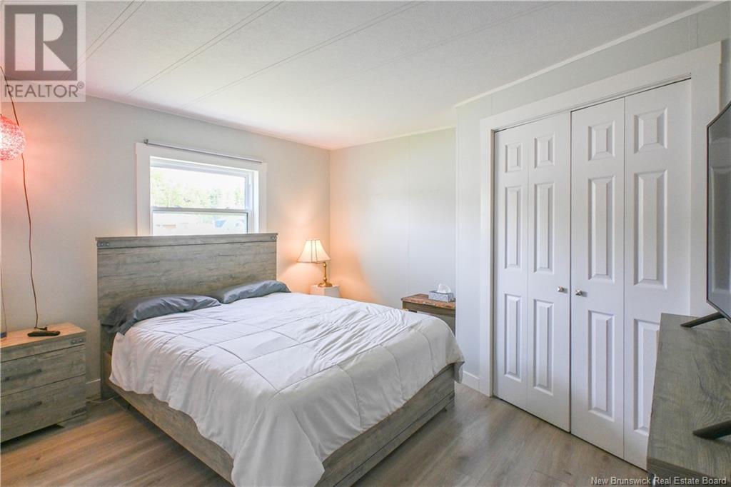 70 Rue Du Parc Street, Caraquet, New Brunswick  E1W 1A7 - Photo 22 - NB120870