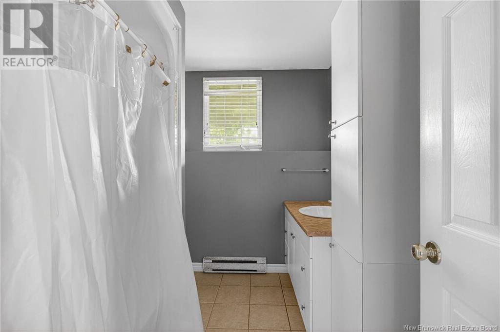 101 Penrose Street, Moncton, New Brunswick  E1E 4V6 - Photo 21 - NB120643