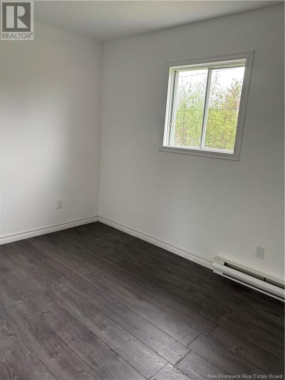 17 Poirier, Bathurst, New Brunswick  E8L 1V5 - Photo 14 - NB120219