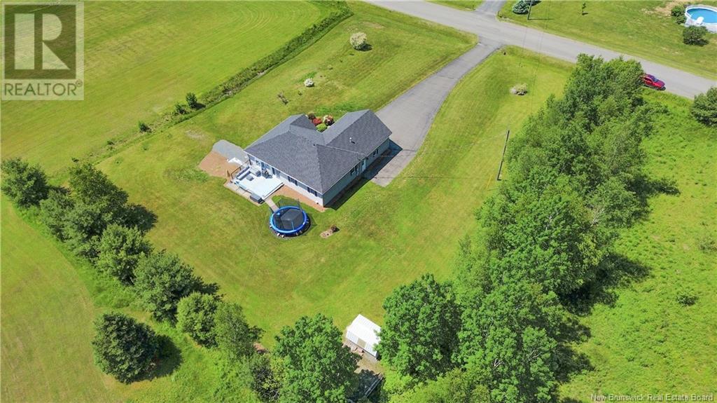 10 Hannover Street, Grafton, New Brunswick  E7N 2A7 - Photo 9 - NB120854
