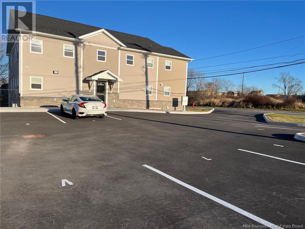 35 Barker Street, Saint John, New Brunswick  E2K 2S7 - Photo 3 - NB120890