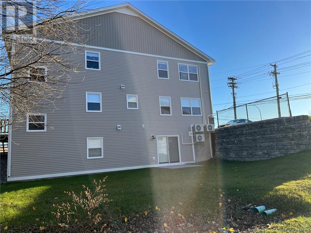35 Barker Street, Saint John, New Brunswick  E2K 2S7 - Photo 4 - NB120890