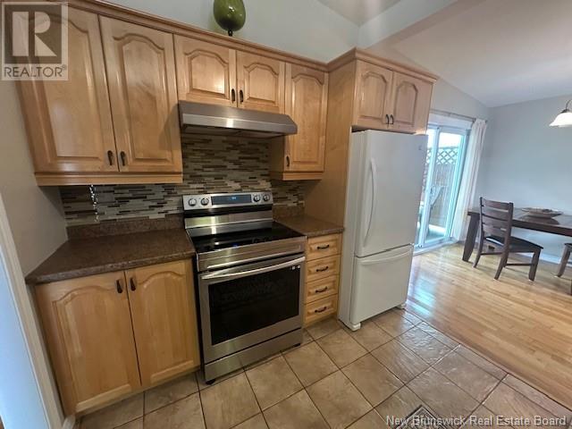 218 Centennial Heights Street, Dalhousie, New Brunswick  E8C 1K4 - Photo 11 - NB120904
