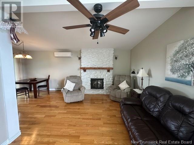 218 Centennial Heights Street, Dalhousie, New Brunswick  E8C 1K4 - Photo 2 - NB120904