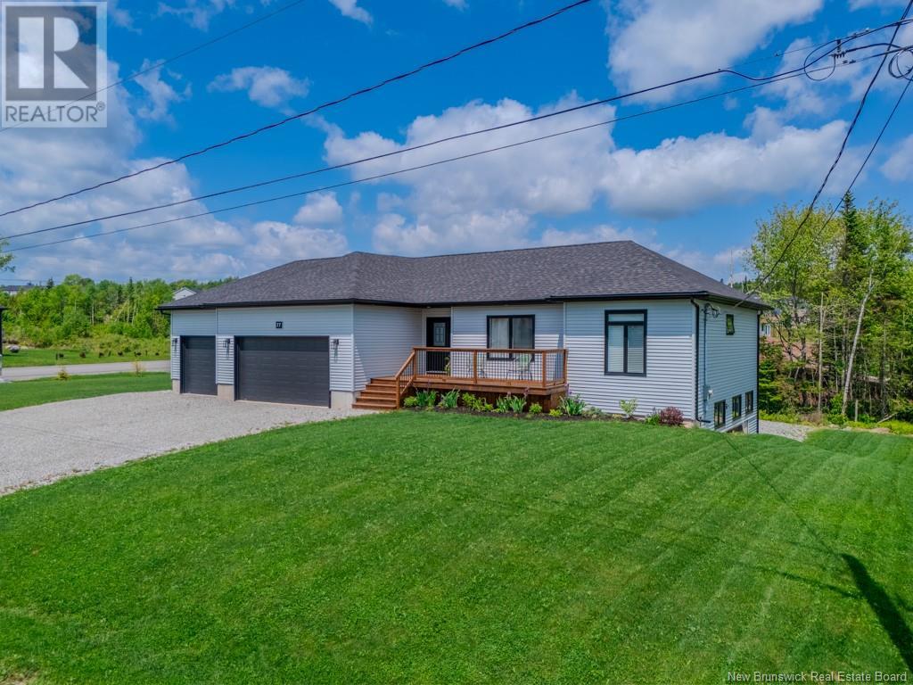 77 Meadowlark Drive, Quispamsis, New Brunswick  E2E 0T6 - Photo 2 - NB120394