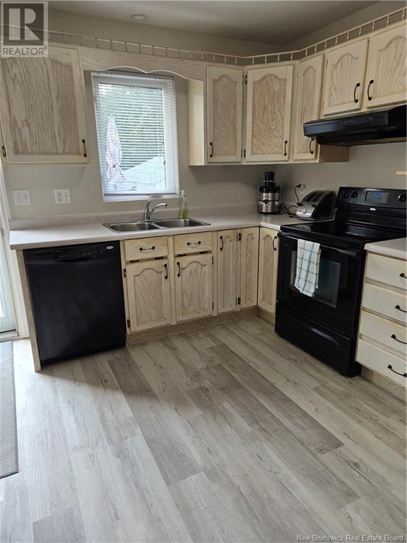 96 Pallisade Street, Moncton, New Brunswick  E1A 5K2 - Photo 7 - NB120826